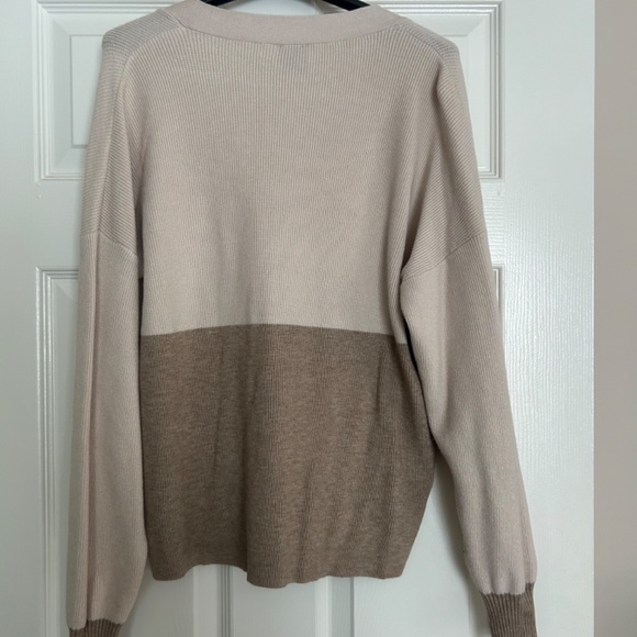 Cardigan - Picture 2 of 3